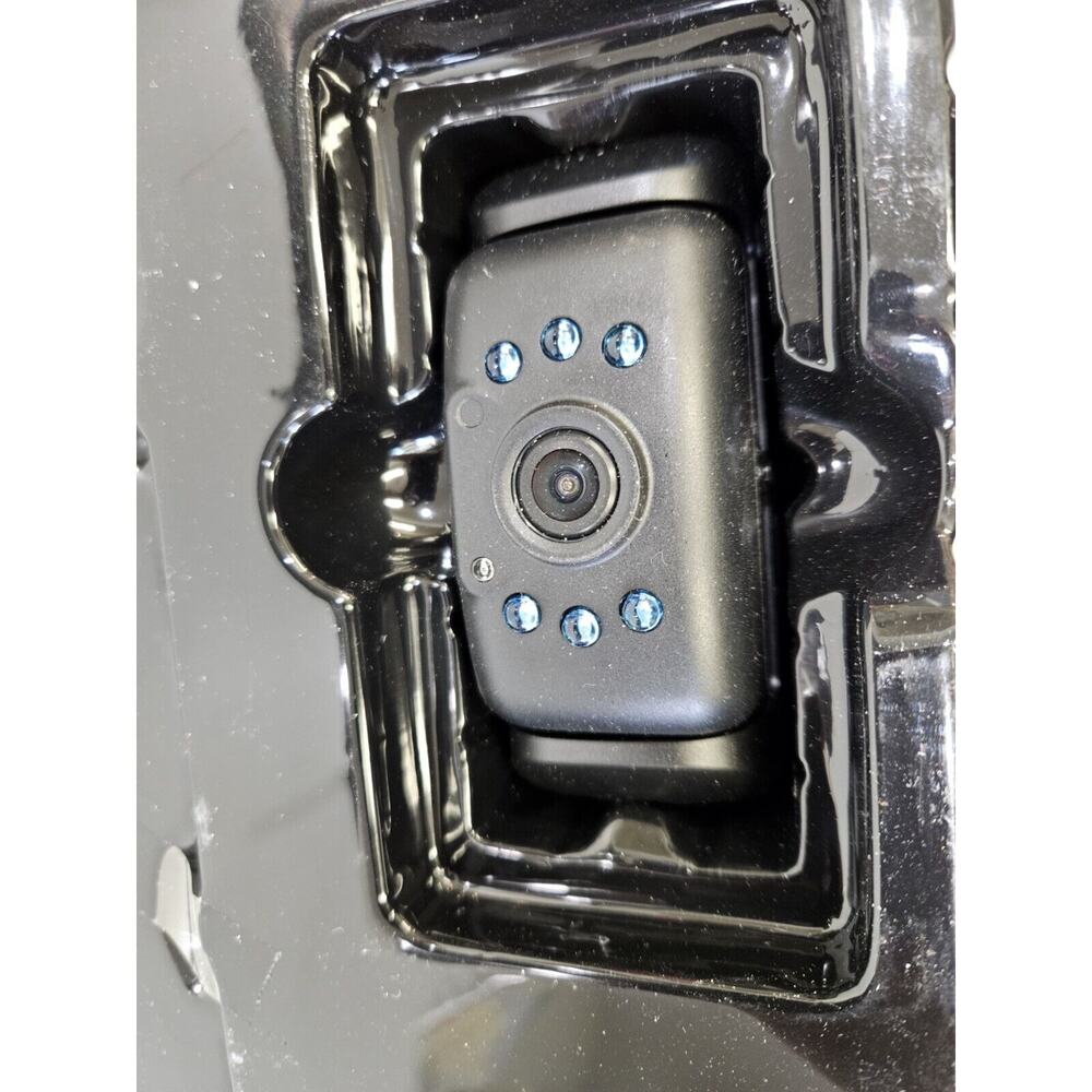 Yada Rear-View Vehicle Backup Camera With Flex Mount open box - Picture 6 of 7